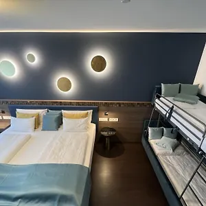 Hotel Stadt München ****