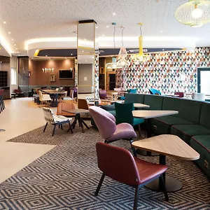 Отель Hampton By Hilton Munich Airport South, Халльбергмос
