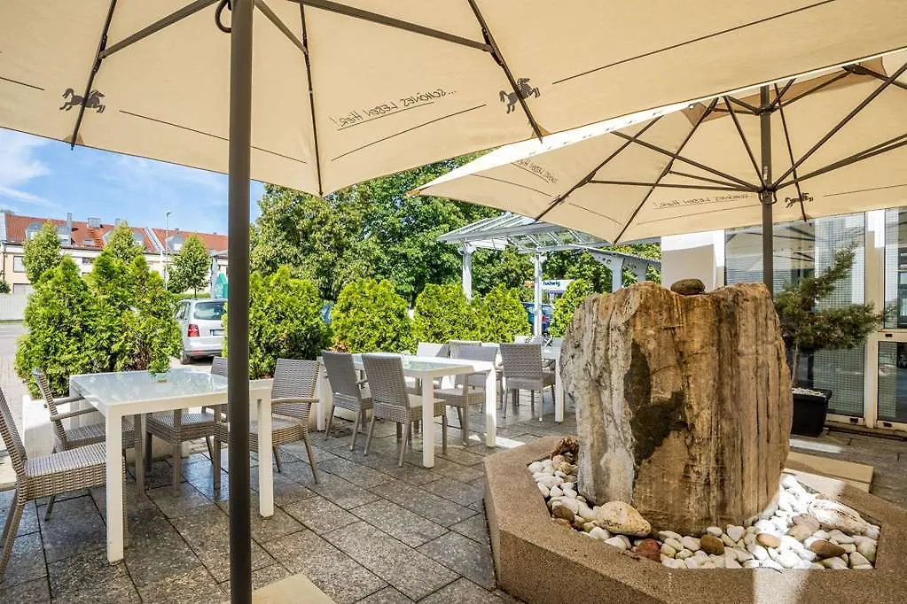 Qu Hotel Augsburg 4*,  Németország